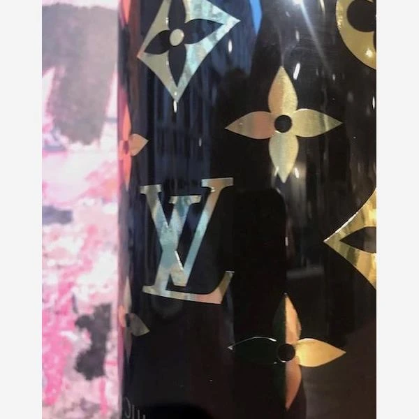 LV Extinguisher Masterpiece Art 4 LV Extinguisher Masterpiece Art - Image 2