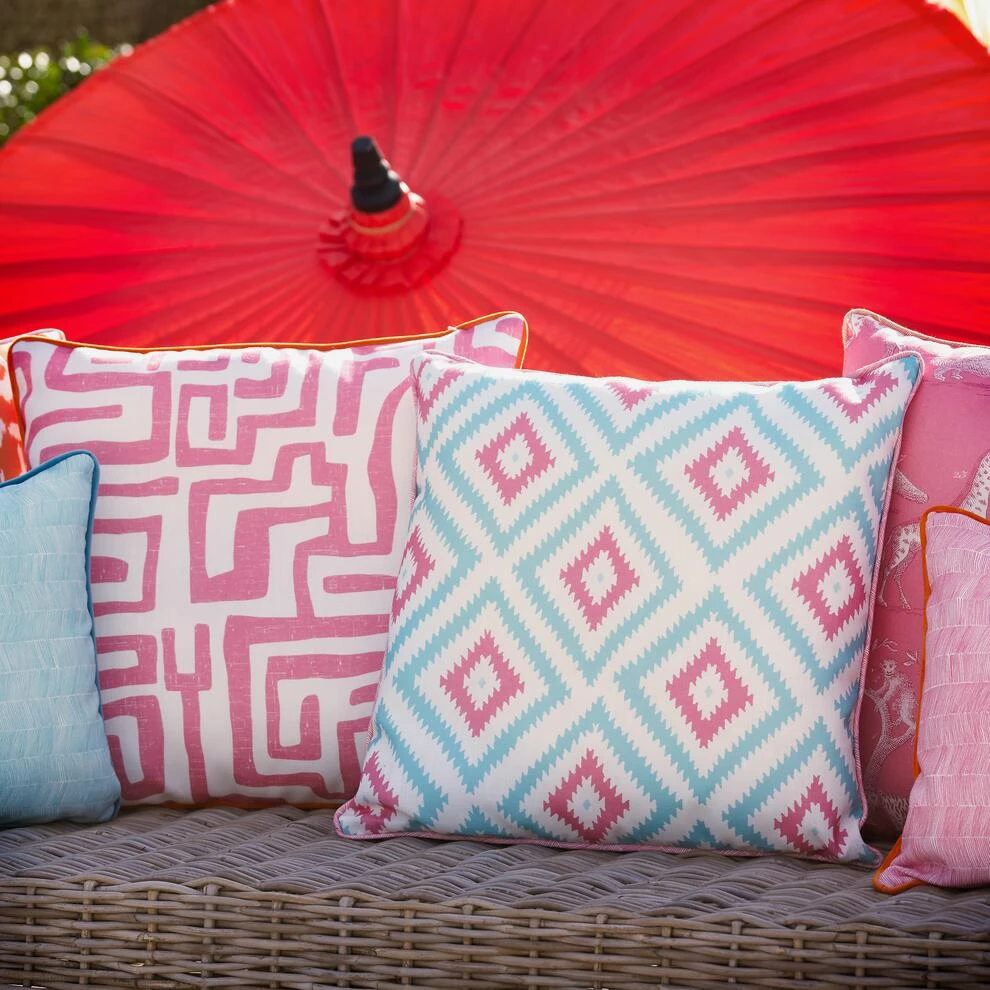 Reef Tropic Outdoor Outdoor Cushion 5 Reef Tropic Outdoor Outdoor Cushion - Image 3